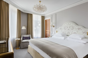Superior Double Room (village side)