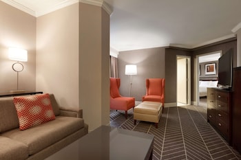 Suite, 1 Bedroom (Parlor)