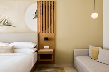 Ocean Front View, Guest Room, 1 King Bed