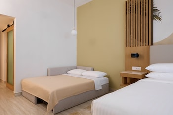 Ocean Front View, Guest Room, 1 King Bed