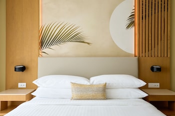 Ocean Front View, Guest Room, 1 King Bed