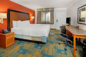 Room, 1 Double Bed, Non Smoking (Mobility Accessible)