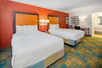 Executive Room, 2 Double Beds, Non Smoking
