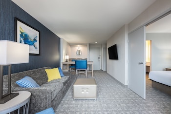One-Bedroom Suite