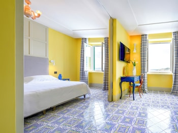 Sporting Suite