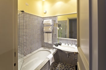 Superior Double or Twin Room, 1 Double or 2 Twin Beds, Balcony, Garden View