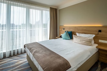 Standard Room, 1 Queen Bed, Non Smoking