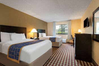 Double Room, 2 Double Beds, Accessible