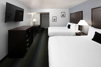 Basic Room, 2 Queen Beds