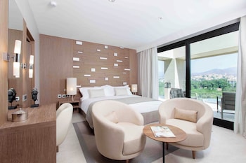 Oasis Suite Private Pool