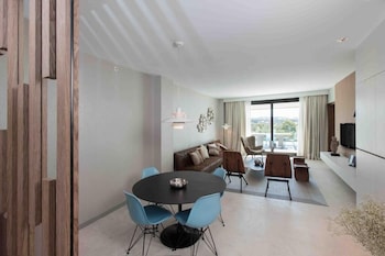 Oasis Suite