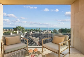 Oasis Deluxe Sea View