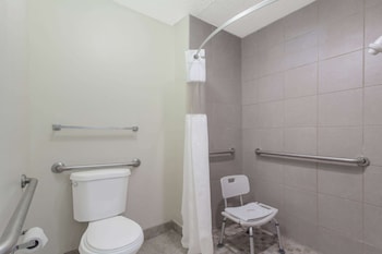 Room, 2 Queen Beds, Accessible, Non Smoking (Mobility)