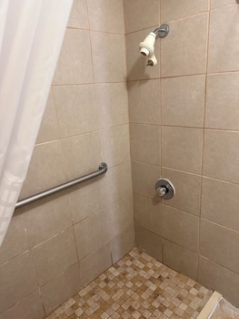 Room, 2 Queen Beds, Accessible, Non Smoking (Mobility)