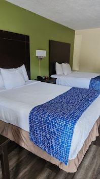 Room, 2 Queen Beds, Non Smoking