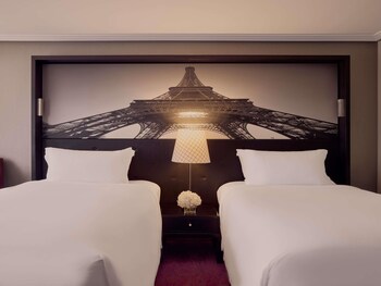 Luxury Room, 2 Double Beds, High Floor