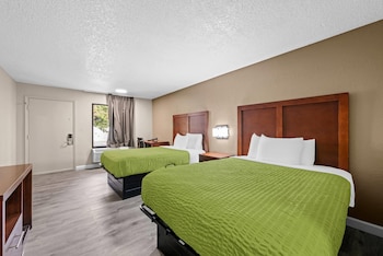 Standard Room, 2 Queen Beds, Non Smoking