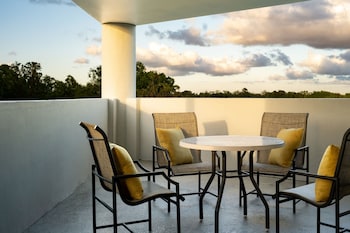 Suite, 2 Bedrooms