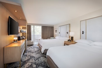 Club Room, 2 Queen Beds