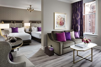 Fairmont Gold Deluxe City View 2 Queen