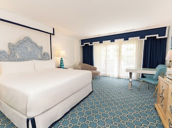 Room, 1 King Bed (Limited View)