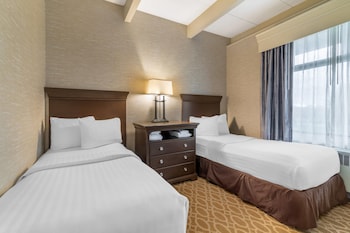 Room, Multiple Beds, Non Smoking (Upgrade)