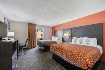 Premium Room, 2 Queen Beds, Courtyard View