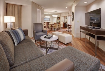 Presidential Suite, 2 Bedrooms (2 Bathrooms and 2 King Beds)
