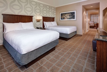 Suite, Multiple Beds