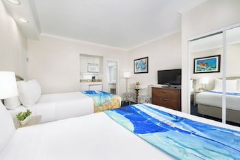 Deluxe Room, 2 Double Beds