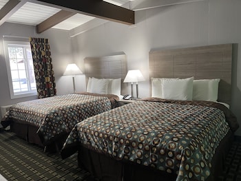 Room, 3 Twin Beds, Non Smoking (3 Beds)