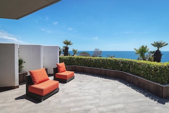 Suite, 1 King Bed, Terrace, Sea View