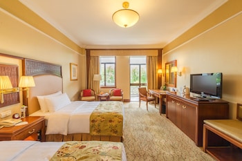 West Wing Horizon Hillview Twin