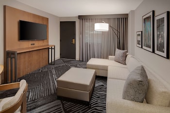 Suite, 1 King Bed