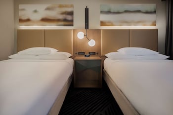 Suite, 1 King Bed, Non Smoking