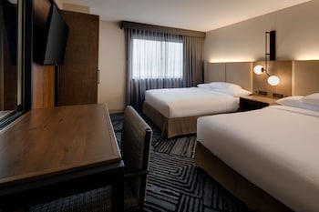 Suite, 1 King Bed, Non Smoking