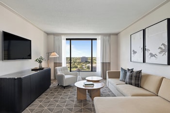 Suite, 1 King Bed (Las Colinas Suite)