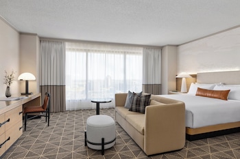 Premier Room, 1 King Bed