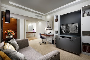 Suite, 1 Bedroom (Kings)