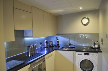 Deluxe Suite, 1 Bedroom (Kings)