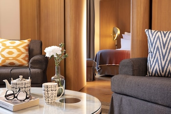 Executive Suite