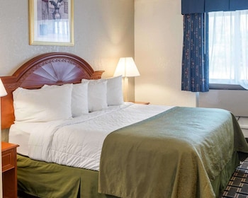 Standard Room, 1 Queen Bed, Non Smoking