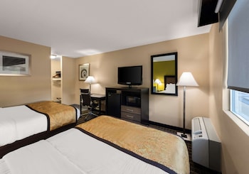 Standard Room, 2 Double Beds, Non Smoking, Refrigerator & Microwave