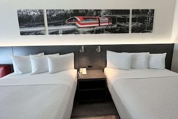 Room, 2 Queen Beds, Non Smoking