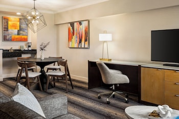 Junior Single Room, 1 King Bed