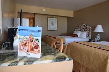 Family Suite, Multiple Beds, Non Smoking (Efficiency)