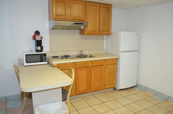 Room, 2 Queen Beds, Accessible, Non Smoking (Mobility, Roll-In Shower)