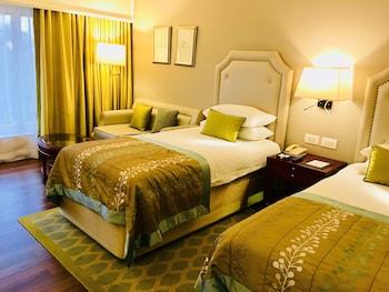 Deluxe Room, 1 Twin Bed (City Facing)