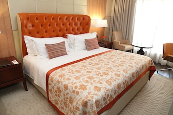 Deluxe Suite, 1 King Bed (King Bed)