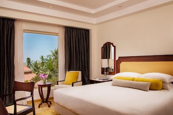 Luxury Room, 1 King Bed, City View